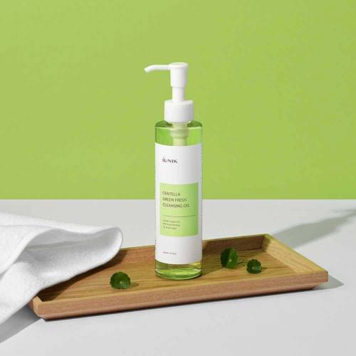 iUNIK Centella Green Fresh Cleansing Oil 200ml product image