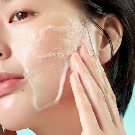 Purito mighty bamboo panthenol cleanser 150ml Buy And Get La Famme Nailpolish product image